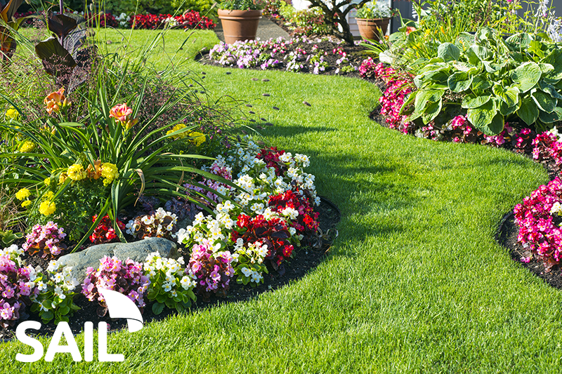 5 Tips To Prep Your Lawn & Garden For Fall
